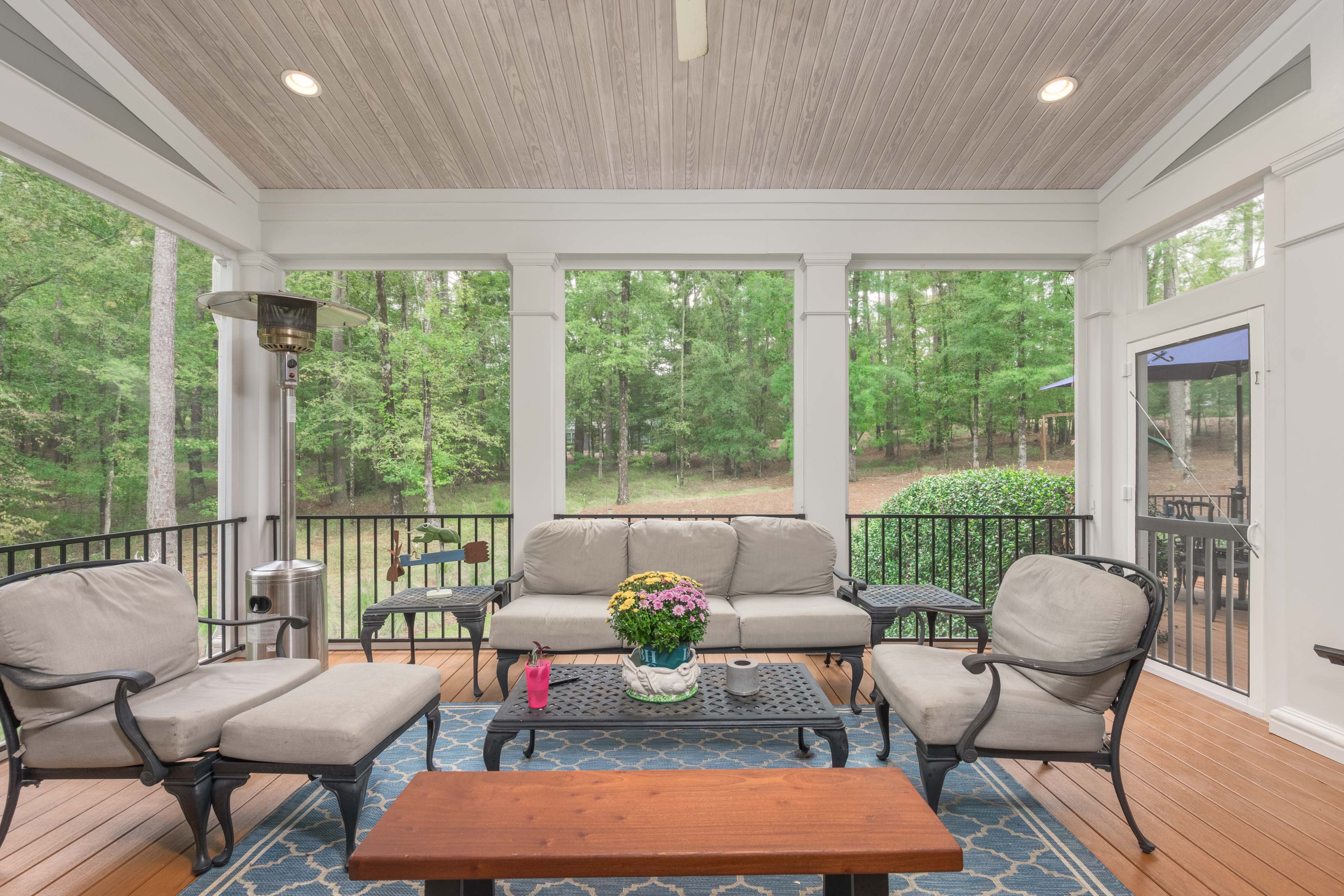 1010 Snug Harbor Court image 9